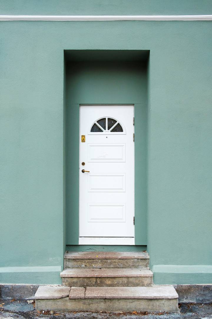 Drzwi drewniane antywłamaniowe